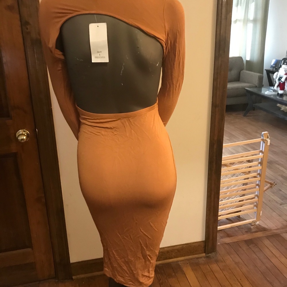 Women clothes - Picture 5 of 7